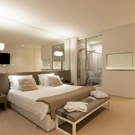 Hotel Tempus & 4*