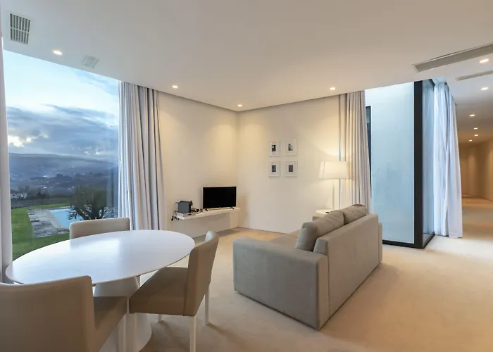 Tempus & Отель 4*